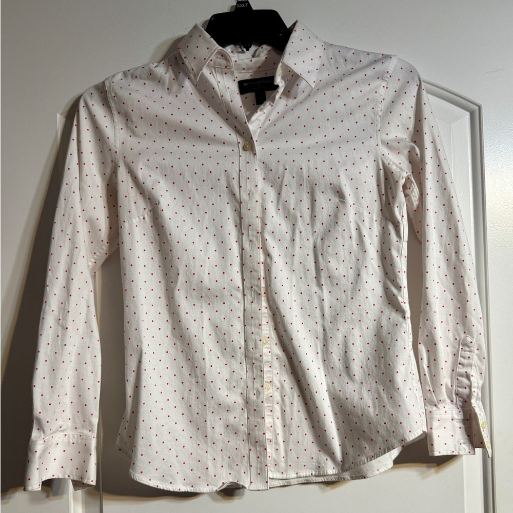 Banana Republic Button Down Shirt Women 8P White Red Polka Dot Tailored